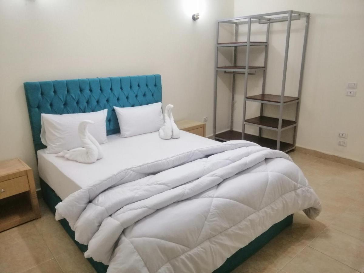 Anubis Kingdom Pyramids Hostel Kafret el-Gabal Kültér fotó