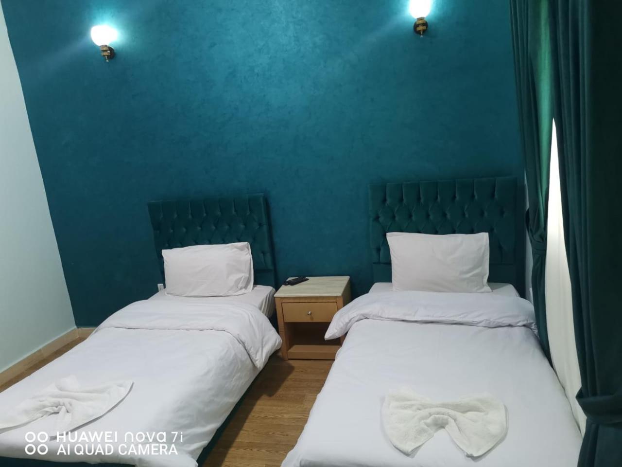 Anubis Kingdom Pyramids Hostel Kafret el-Gabal Szoba fotó