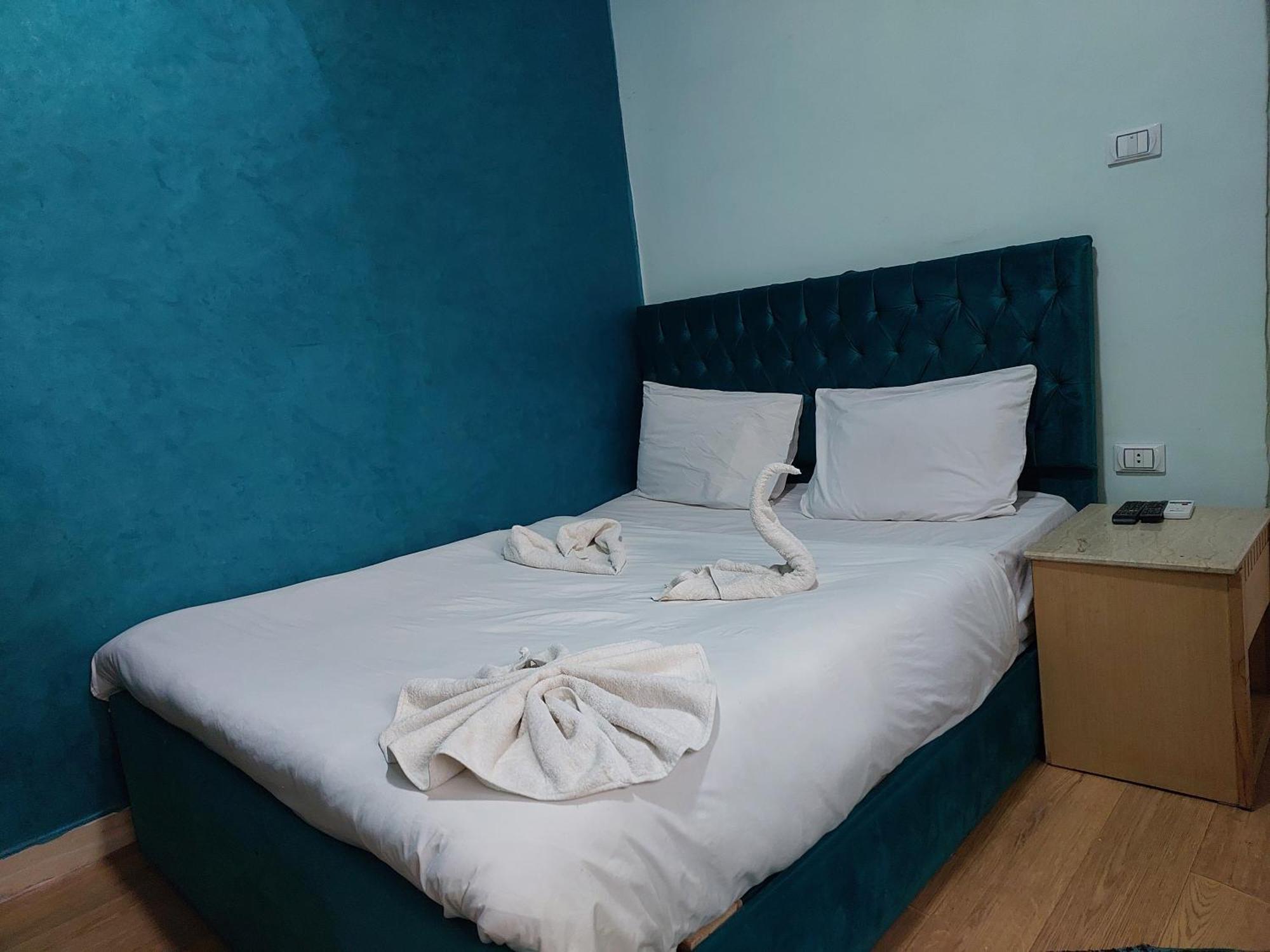 Anubis Kingdom Pyramids Hostel Kafret el-Gabal Kültér fotó