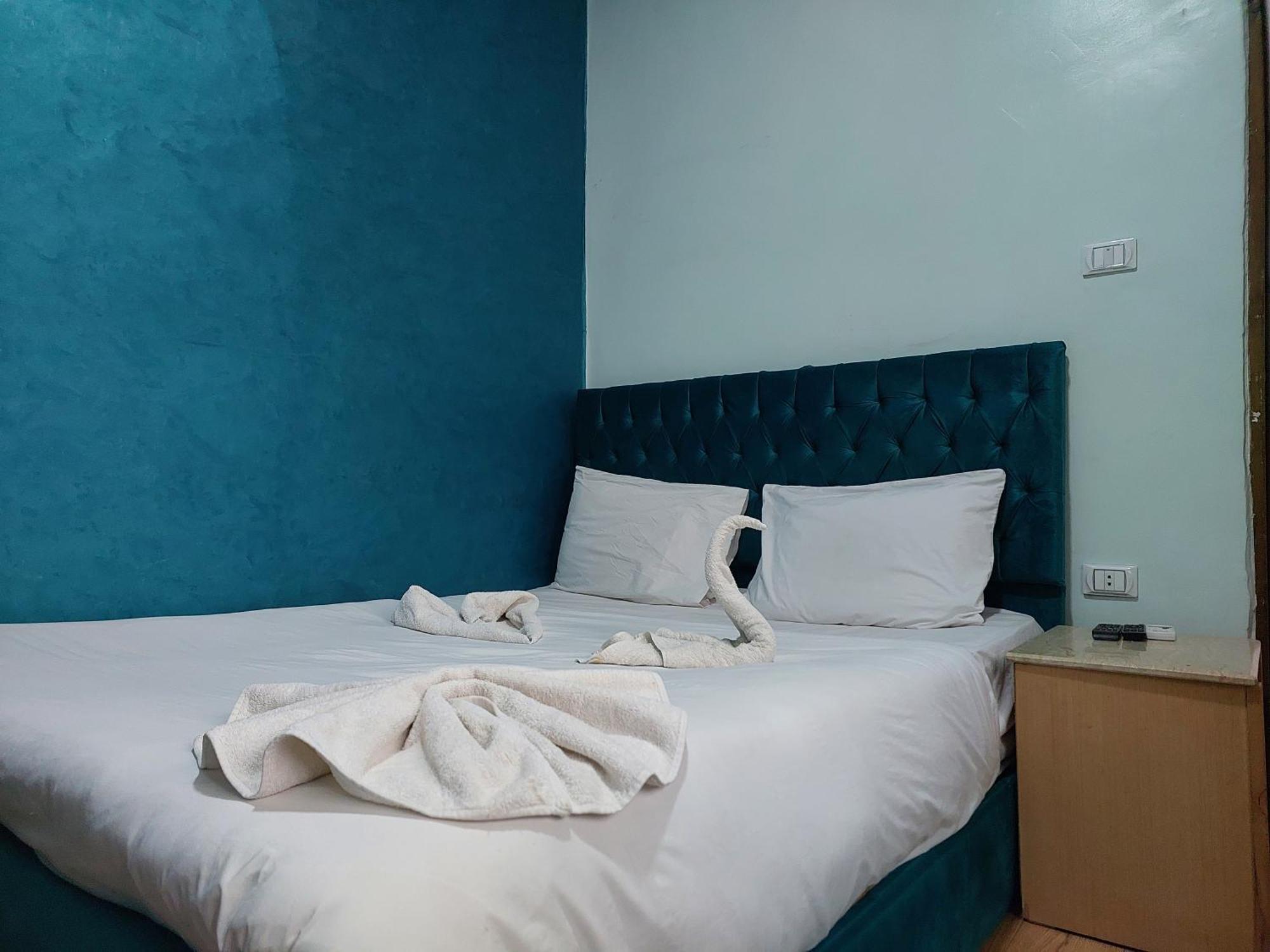 Anubis Kingdom Pyramids Hostel Kafret el-Gabal Kültér fotó